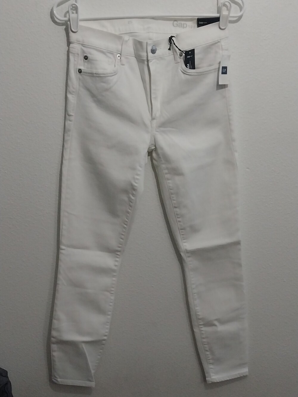 GAP White True Skinny  Mid-Rise Jeans